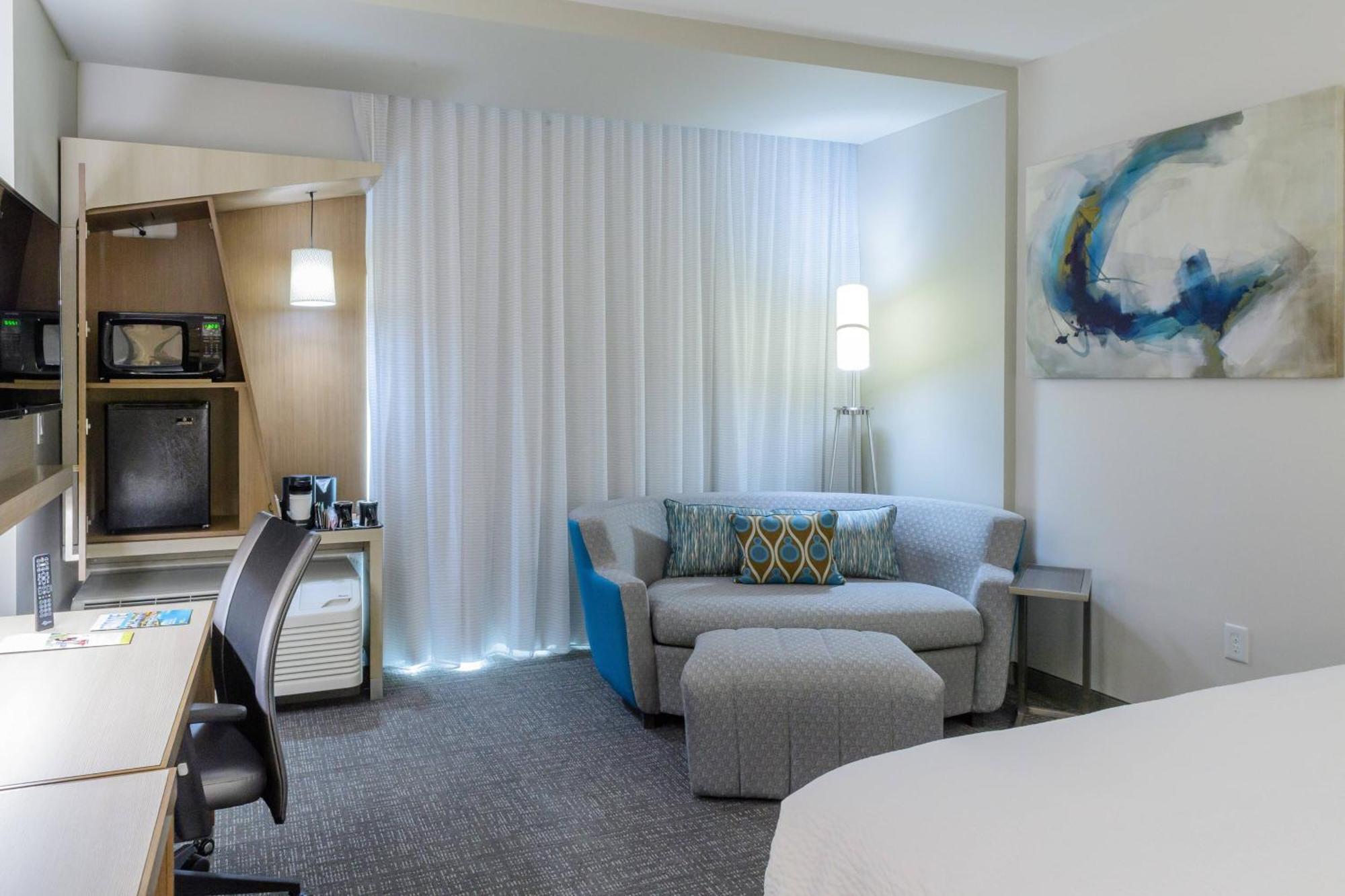 Courtyard By Marriott Lake Jackson Exteriör bild