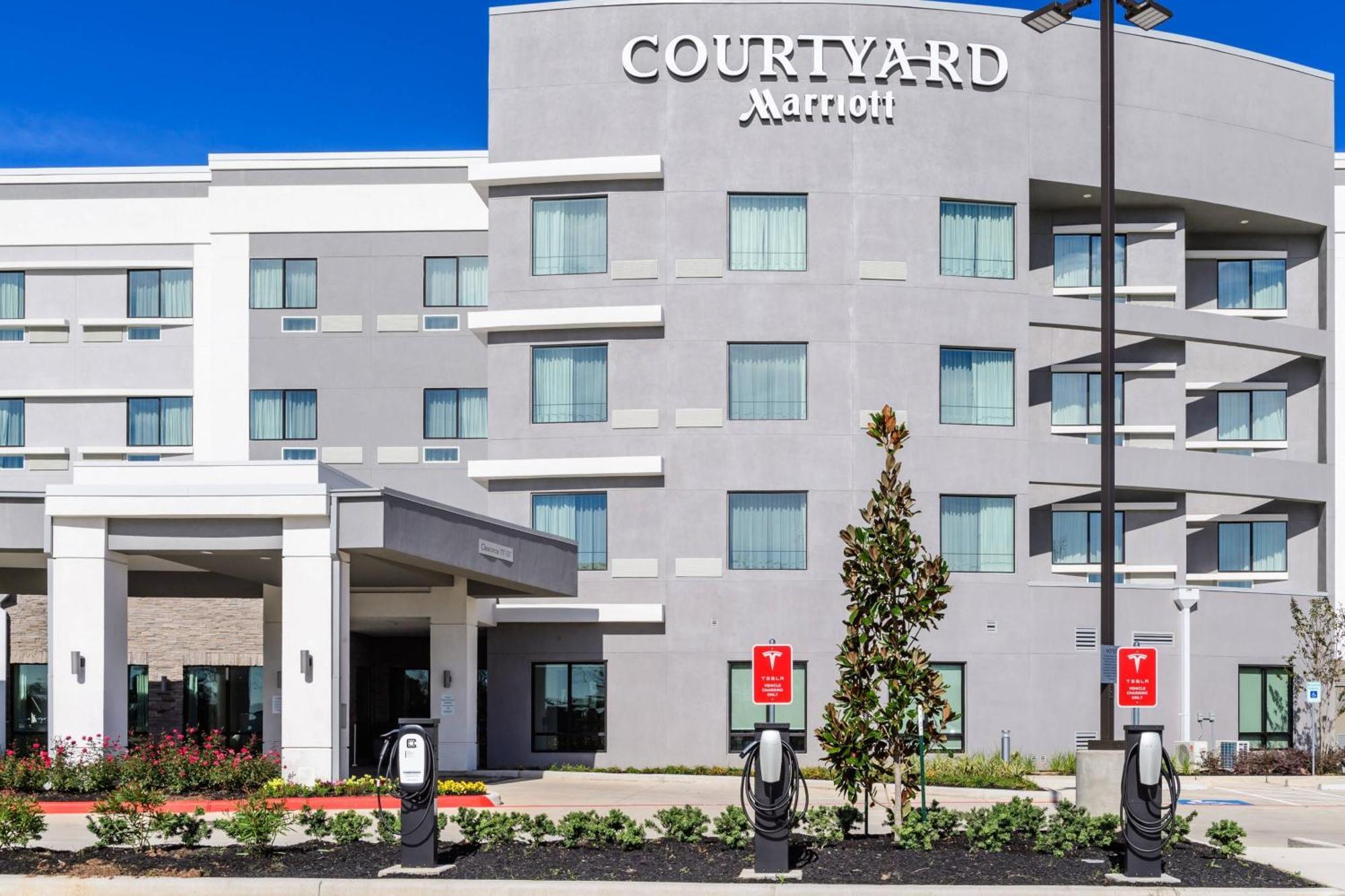 Courtyard By Marriott Lake Jackson Exteriör bild